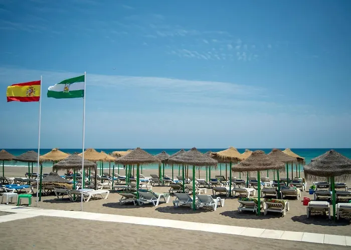 Timon Ii, Luxury 3 Bedroom Beachside Apartment